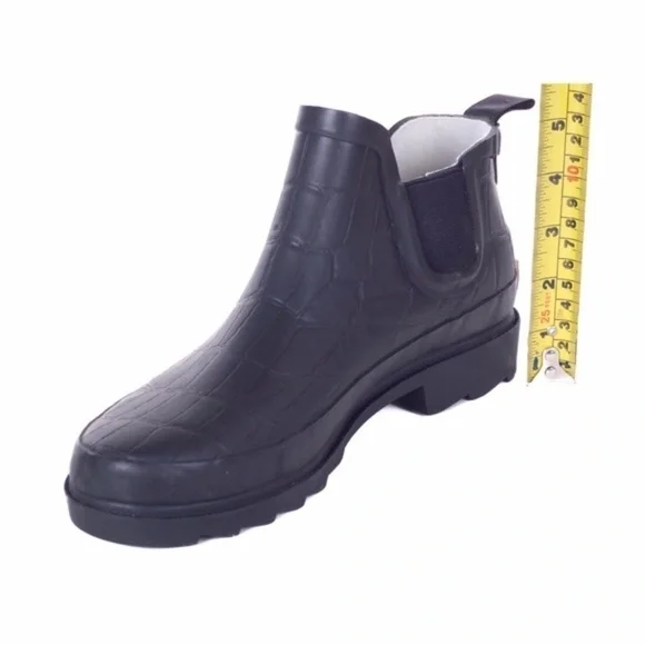 Women Rubber Rain Boots, Black Ankle 5" Garden Booties Rainboots - Picture 4 of 4